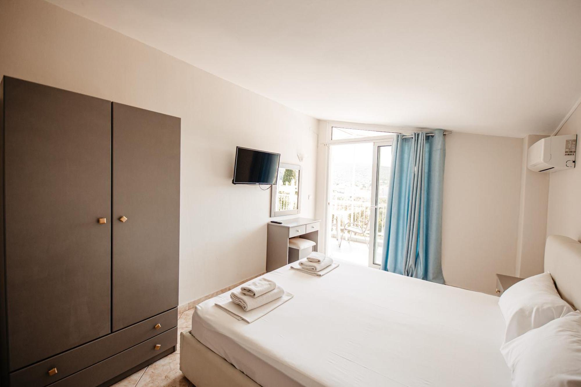 Hotel Marialena Потос Экстерьер фото