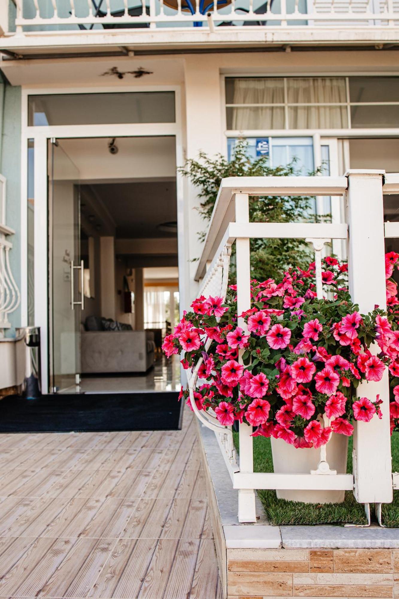Hotel Marialena Потос Экстерьер фото